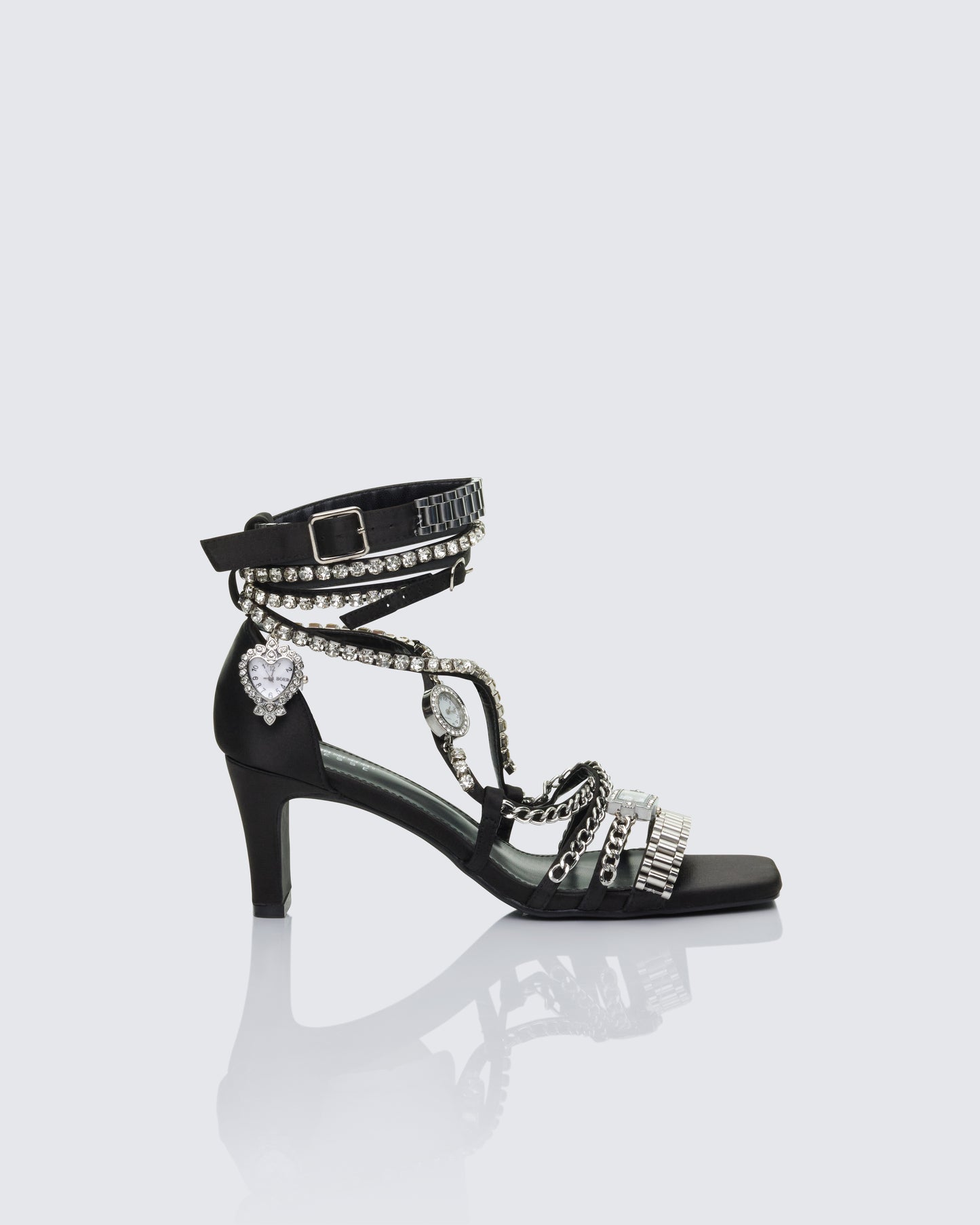 Demetra Multi Chain Heels