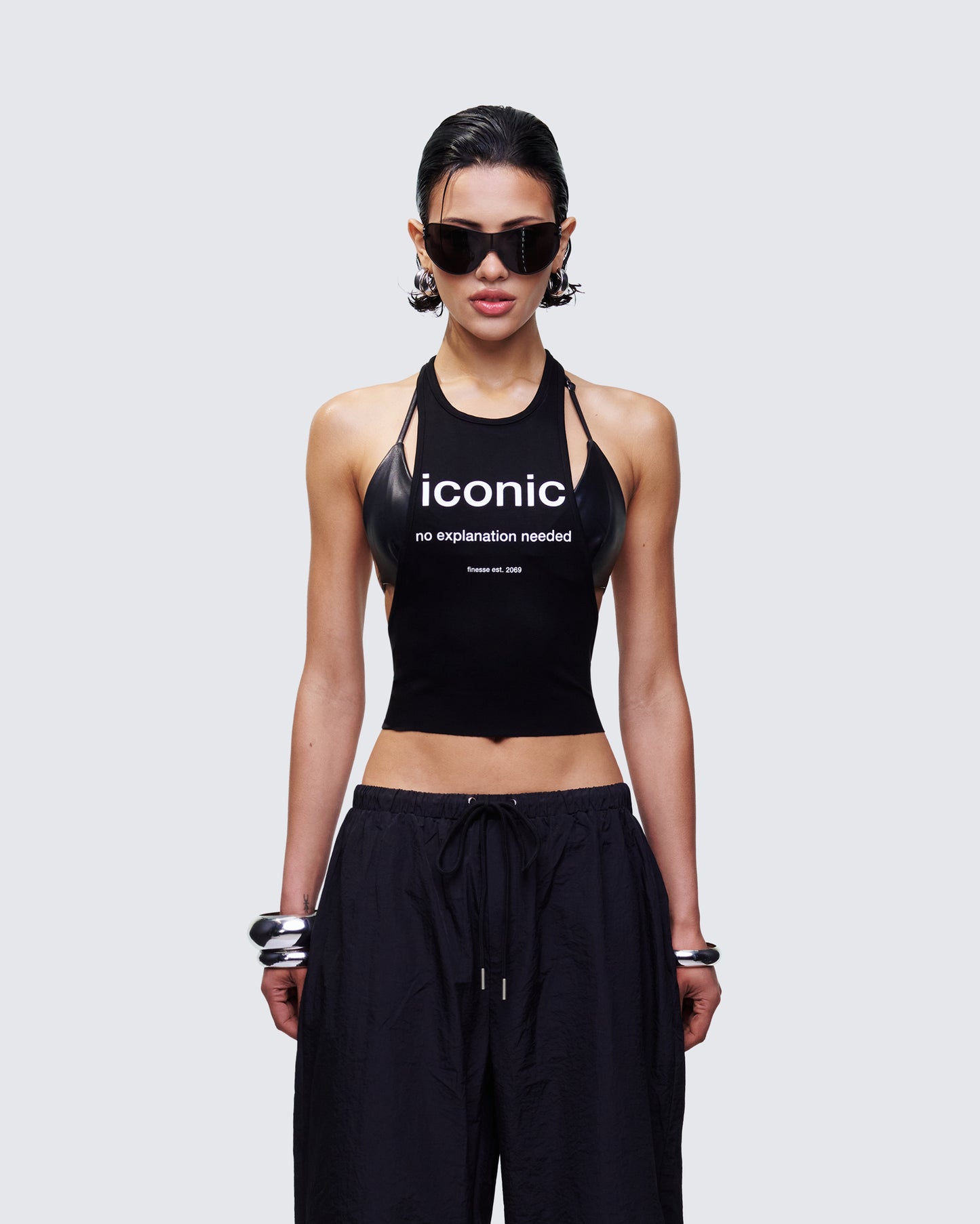 Dido Black Cutaway Graphic Tank model front