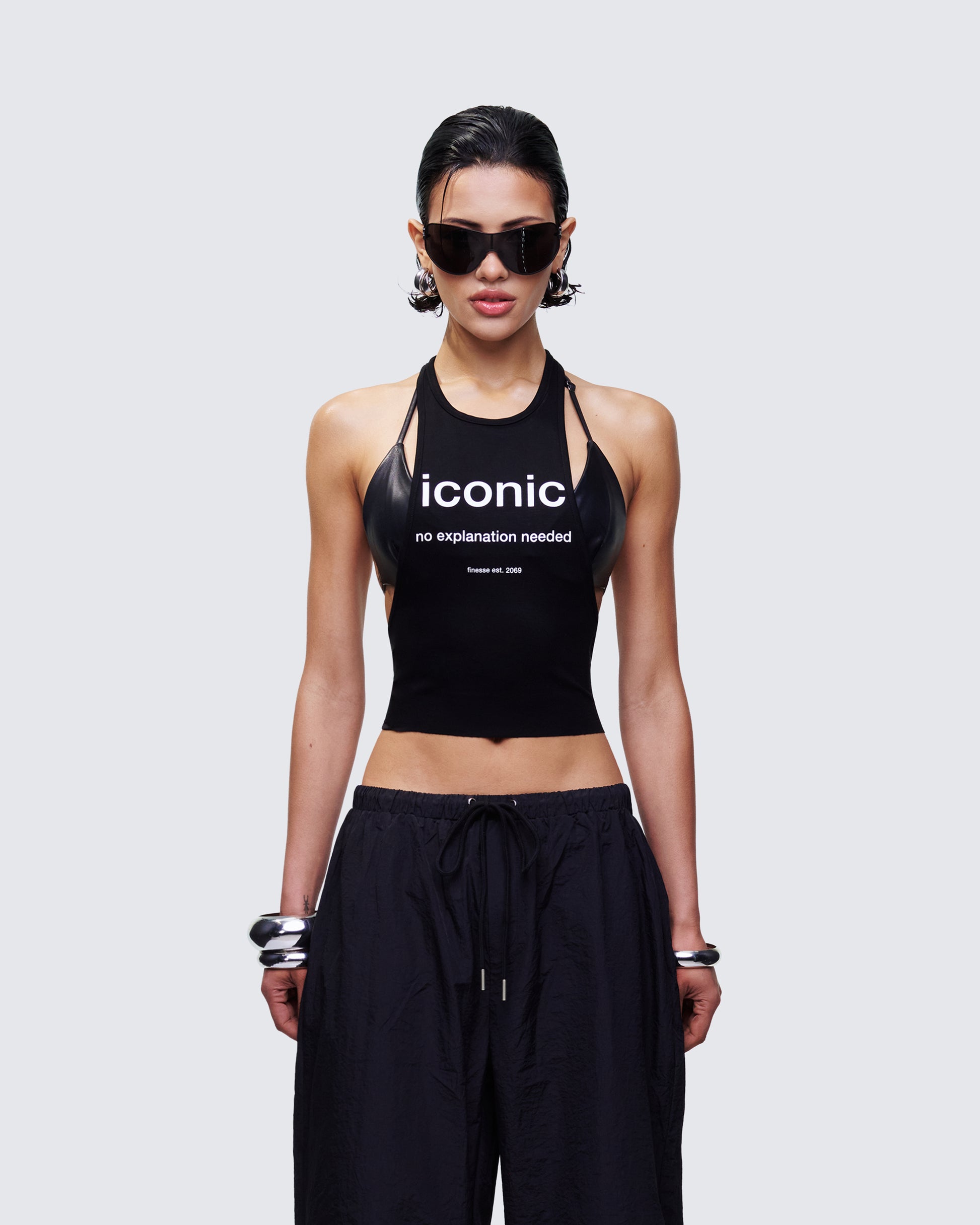 Dido Black Cutaway Graphic Tank model front