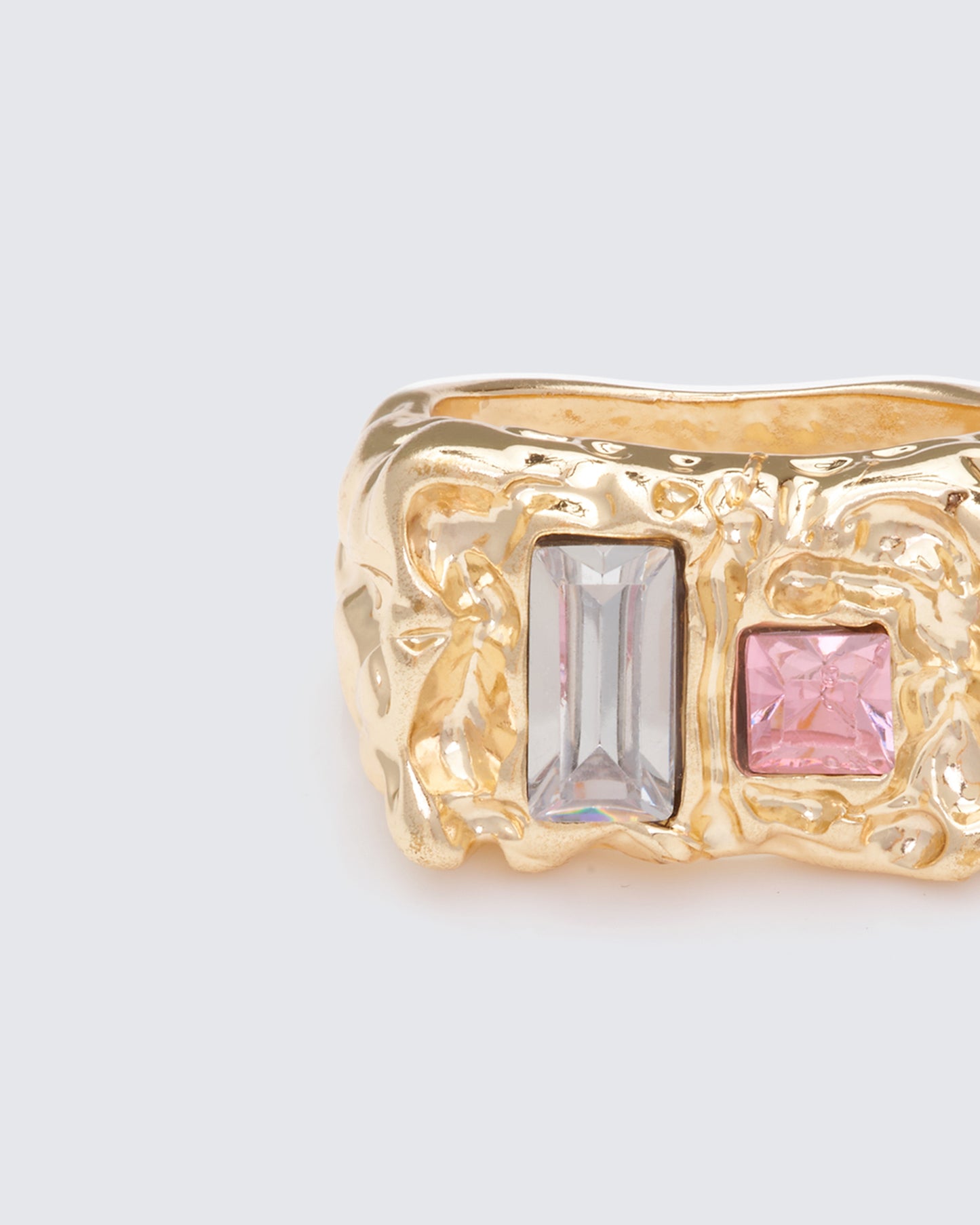 Disa Gold Molten Gem Ring