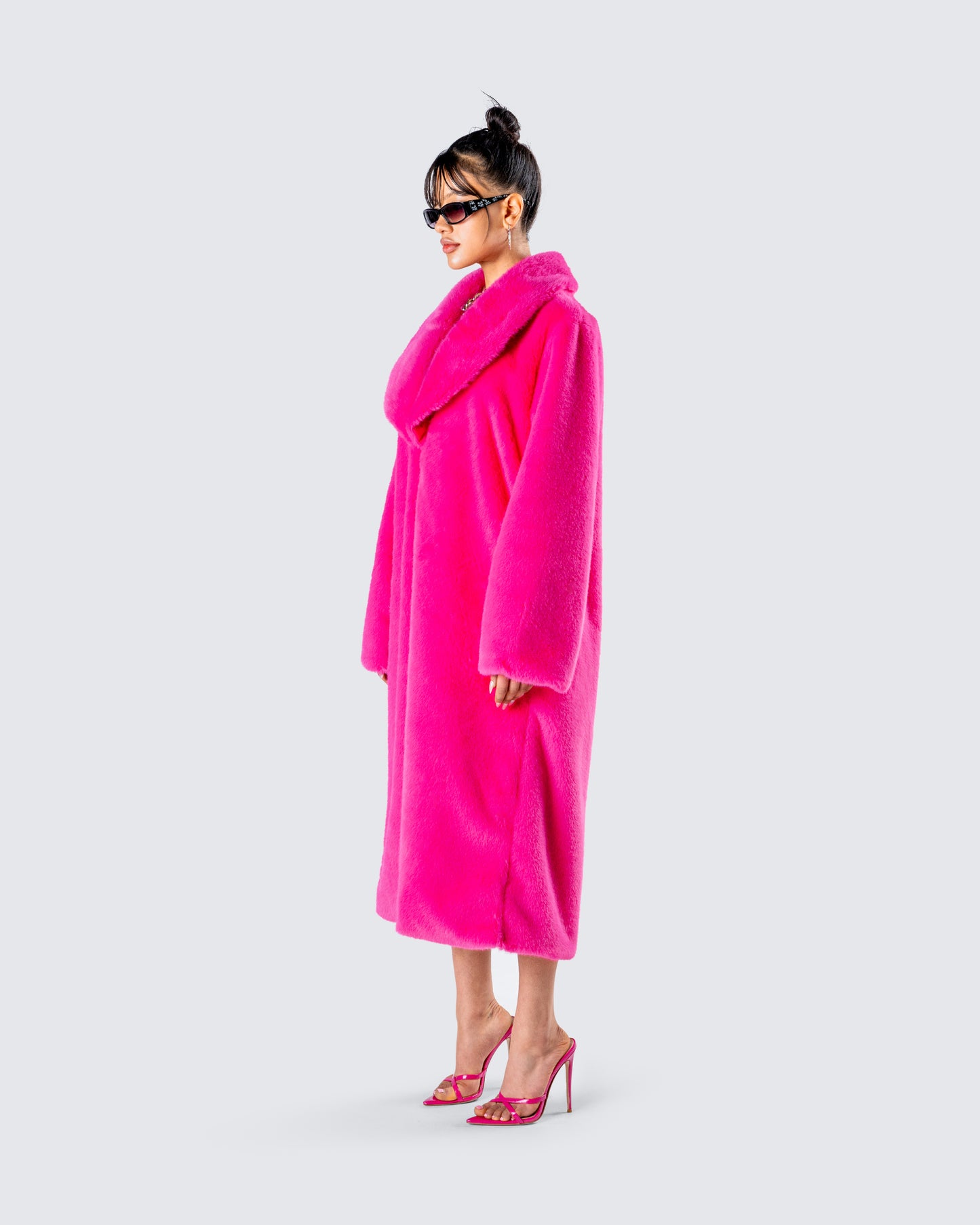 Dorinne Hot Pink Vegan Fur Coat