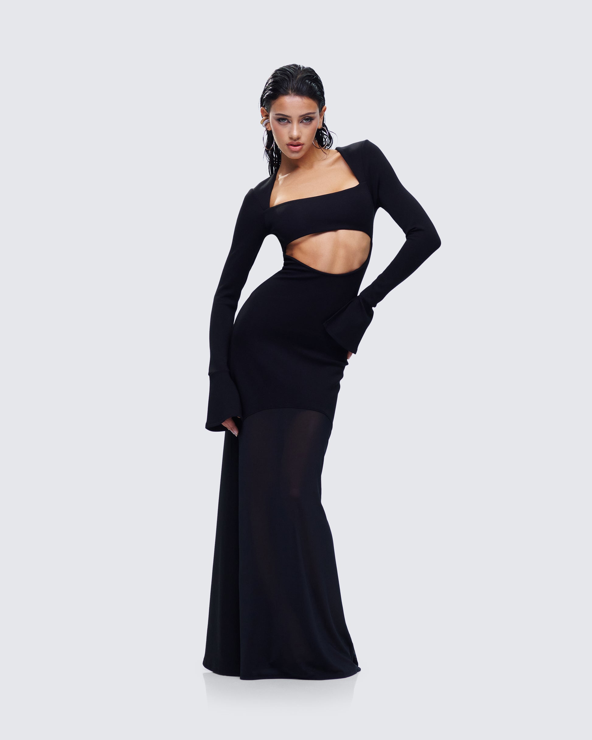 Black Maxi Dress - Long Sleeve Cutout Bodycon M Black Maxi Dress - Long Sleeve Cutout Bodycon M