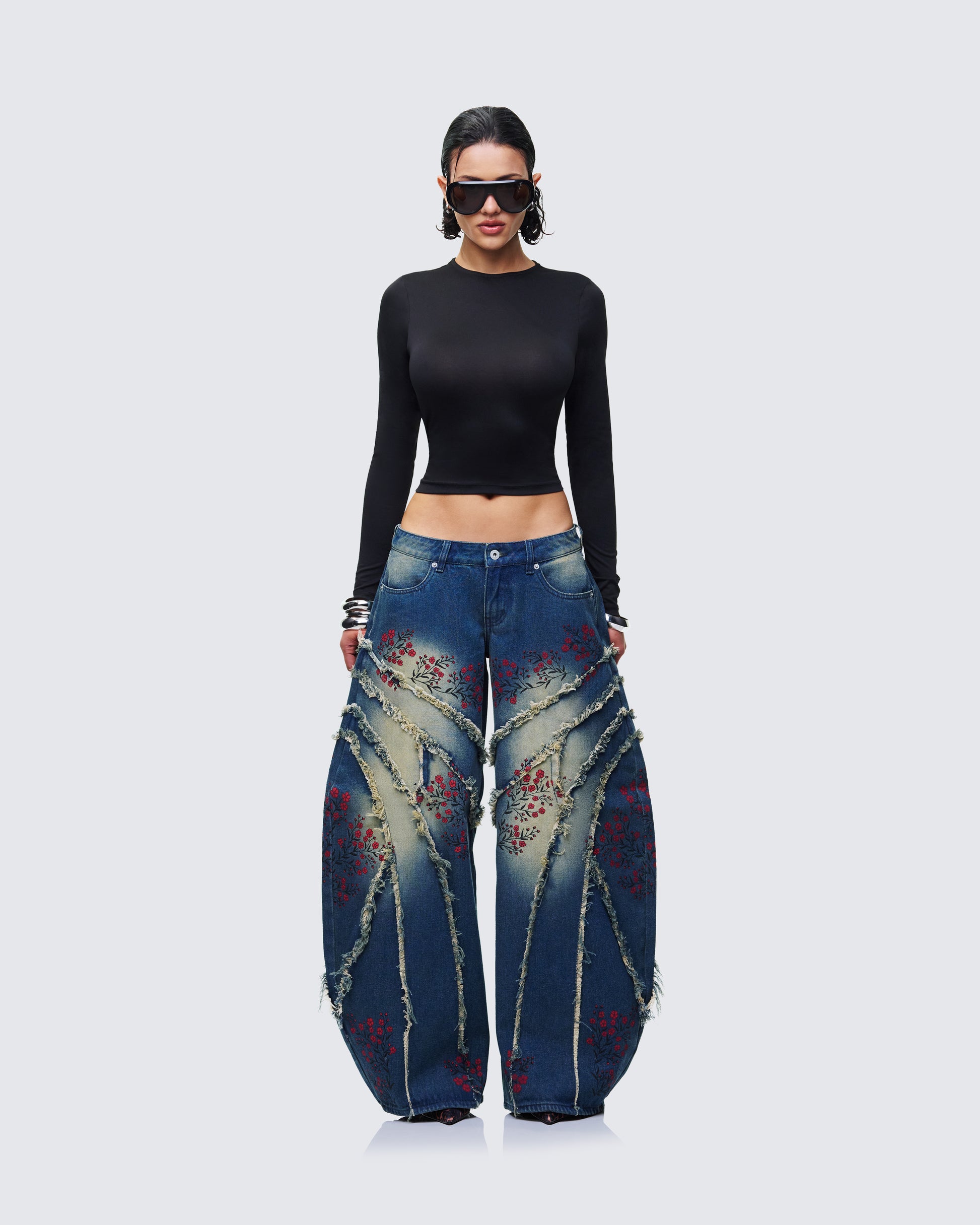 Dawn Jersey Set model front