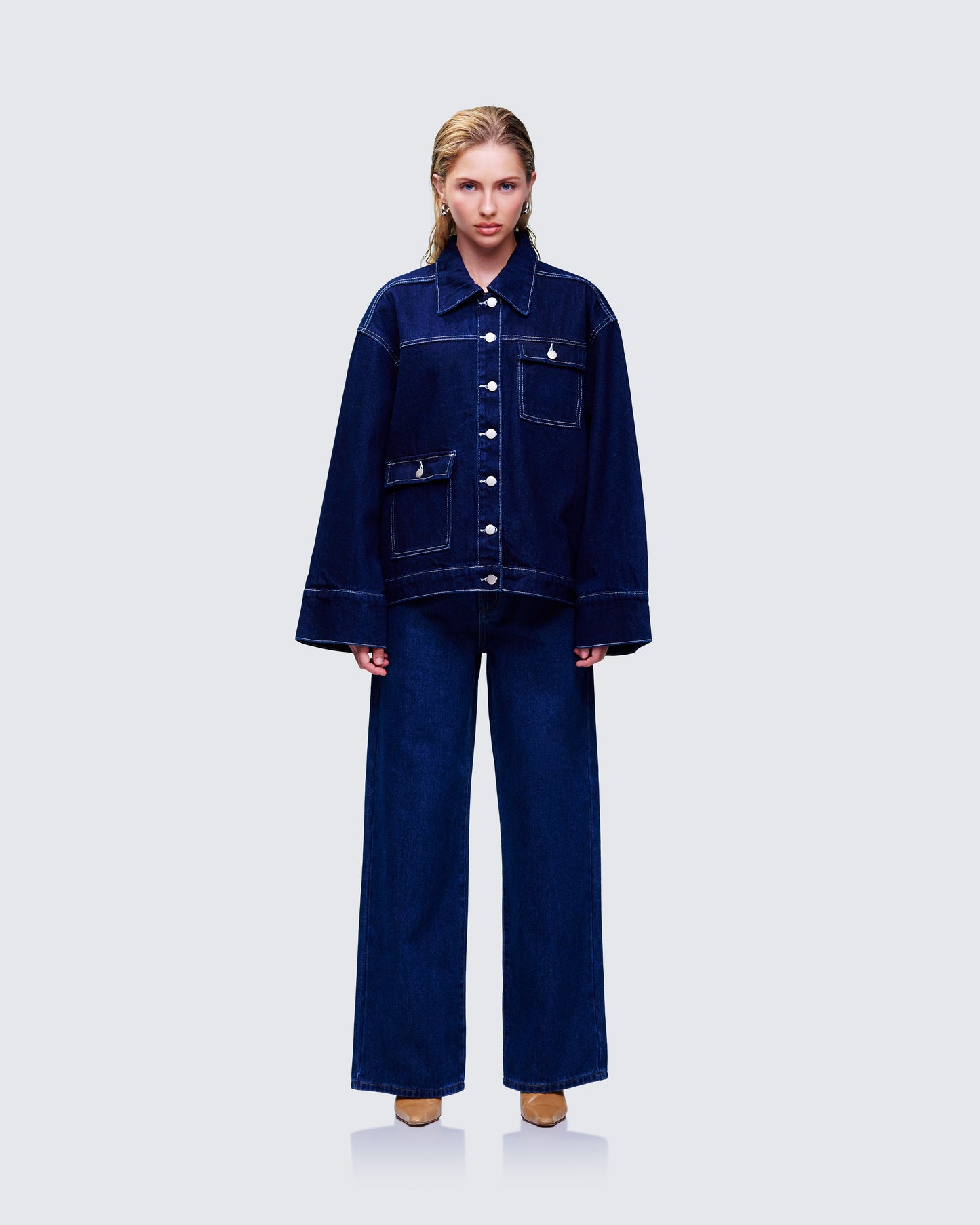 Frovi Oversized Set model front