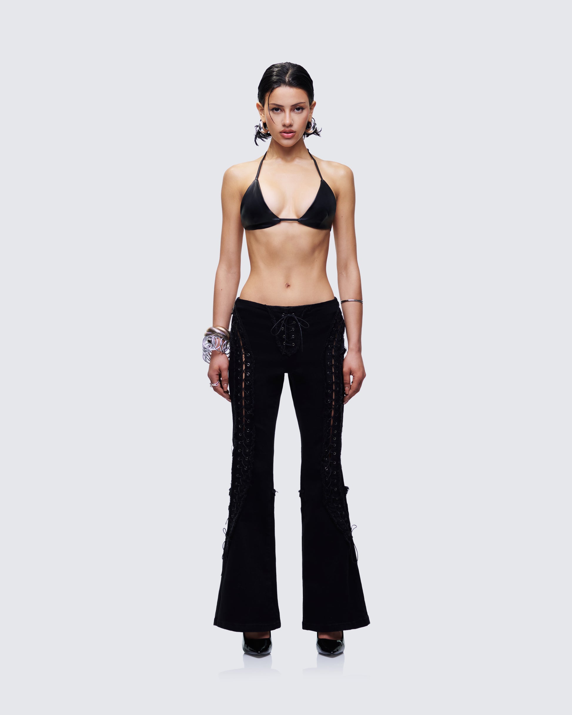 Genoveva Lace Up Set model front