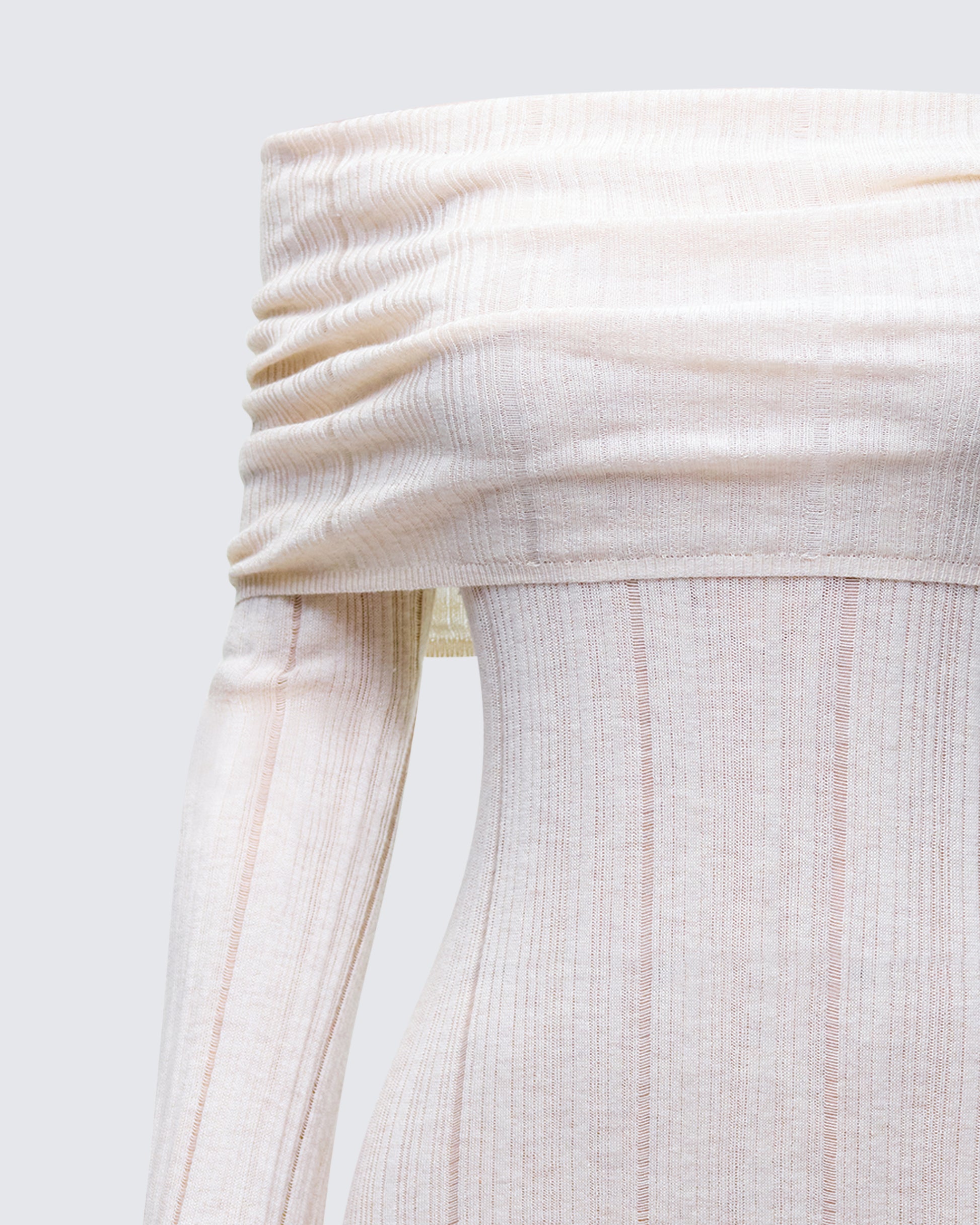 Ivory Off Shoulder Ribbed Crop Top for Going Out FINESSE Ivory Off Shoulder Ribbed Crop Top for Going Out FINESSE