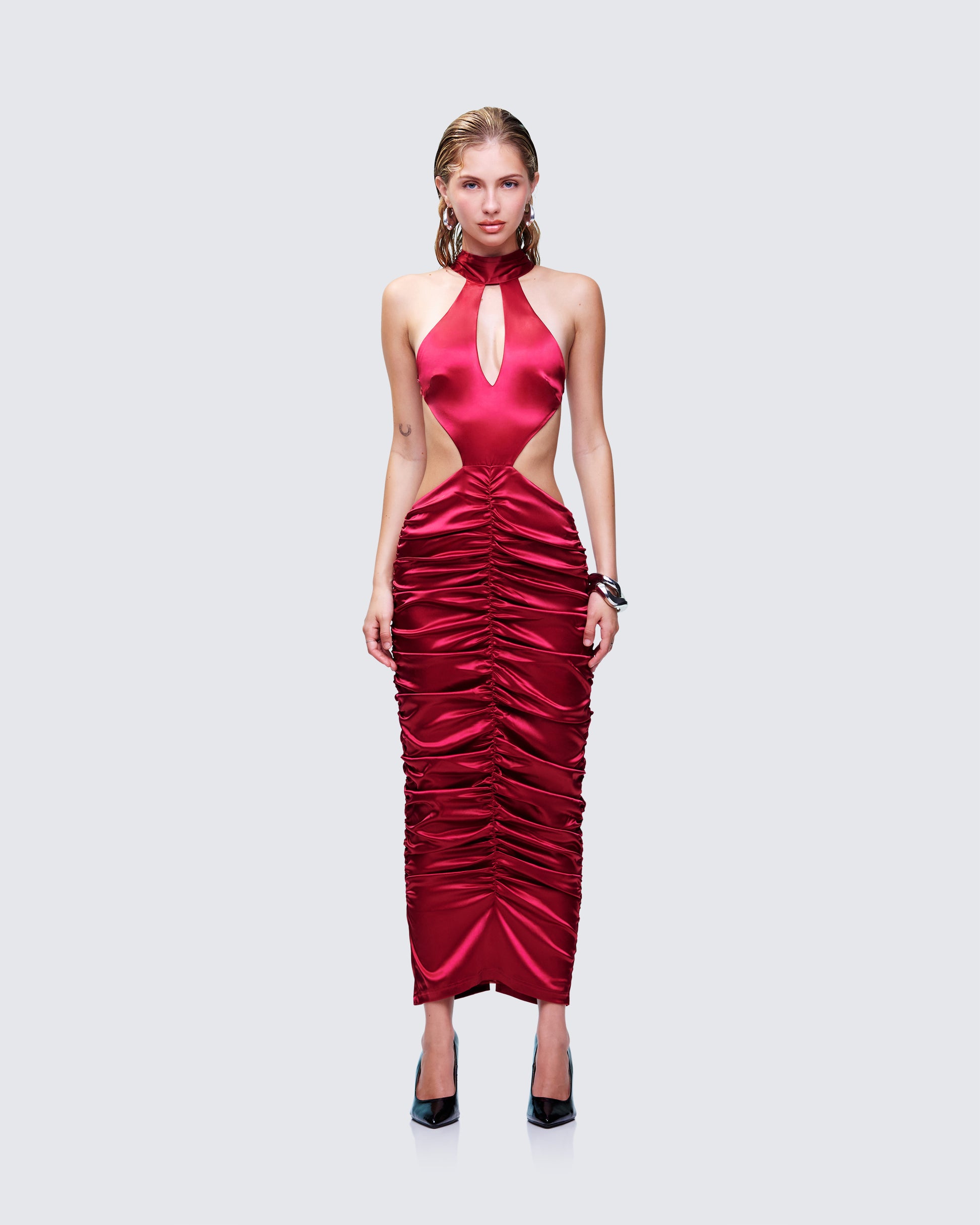 Junia Red Ruched Midi Dress model front