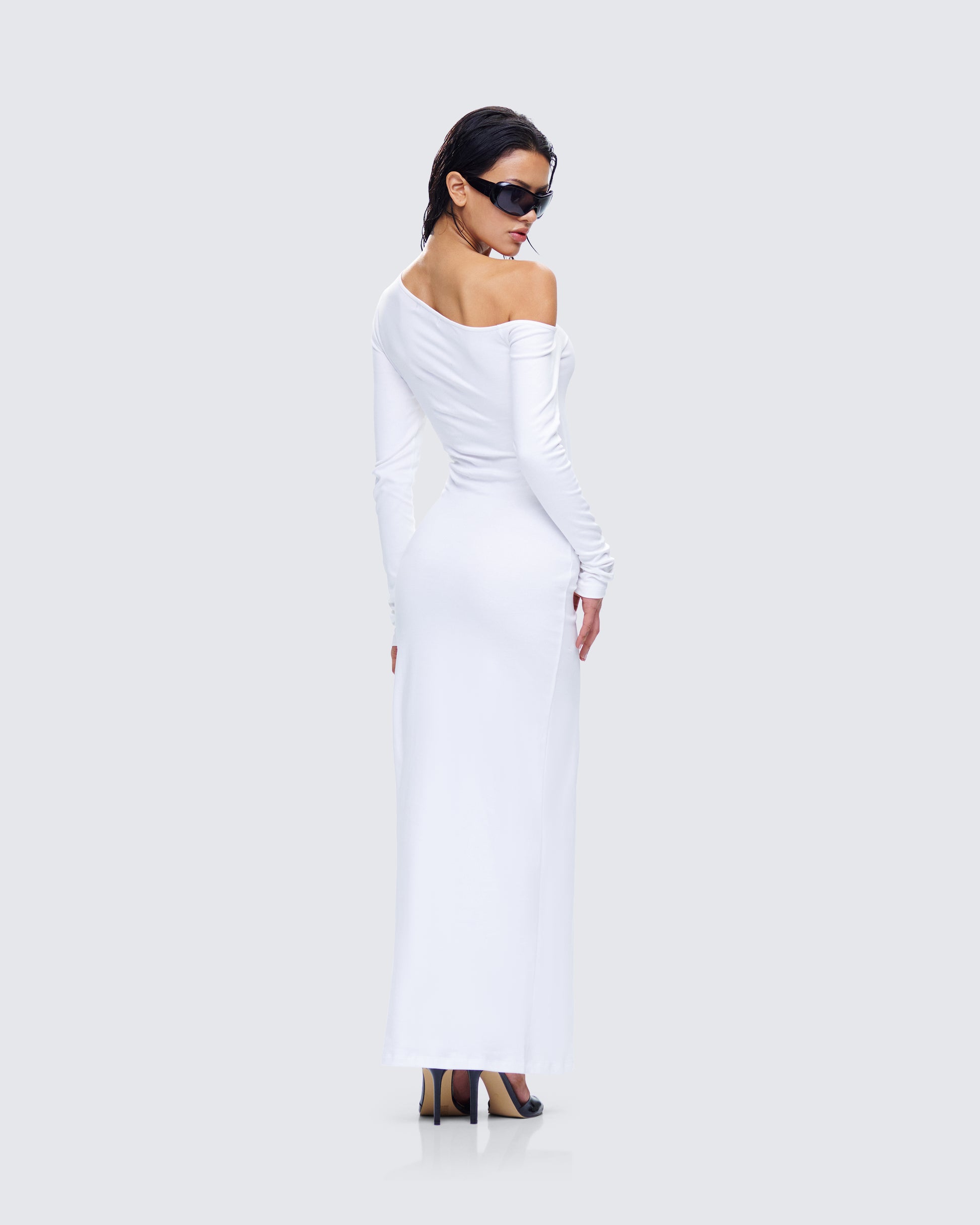 White Off Shoulder Maxi Dress White Off Shoulder Maxi Dress