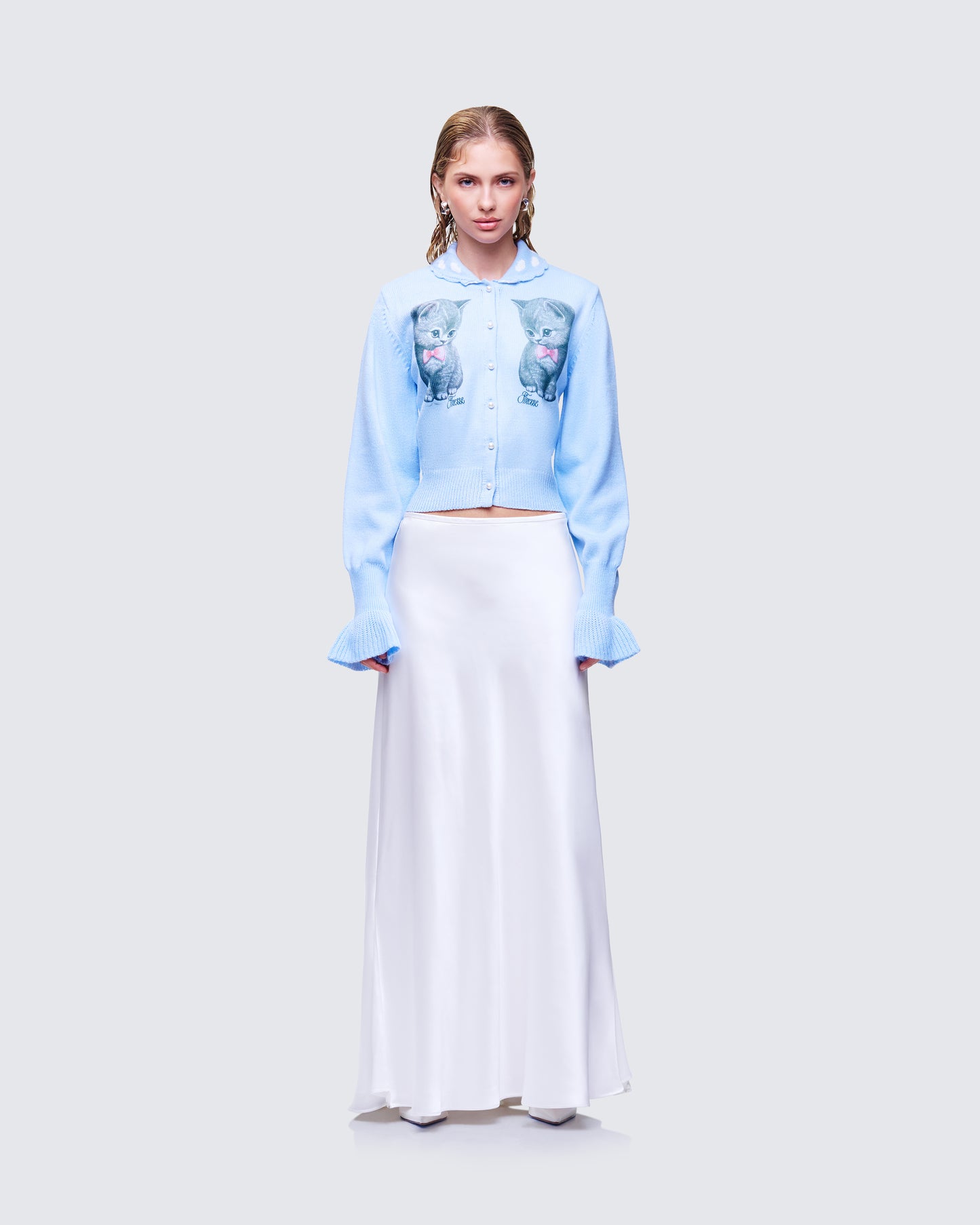 Kitty Satin Set model front