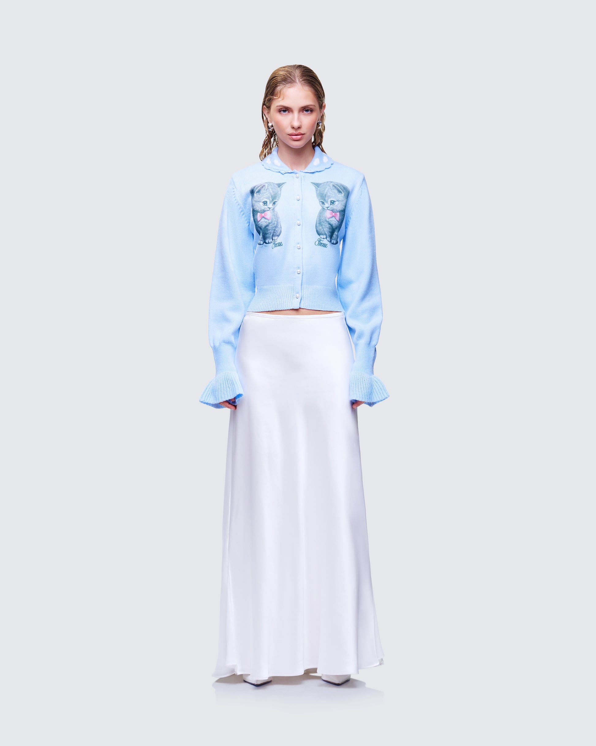 Kitty Satin Set model front