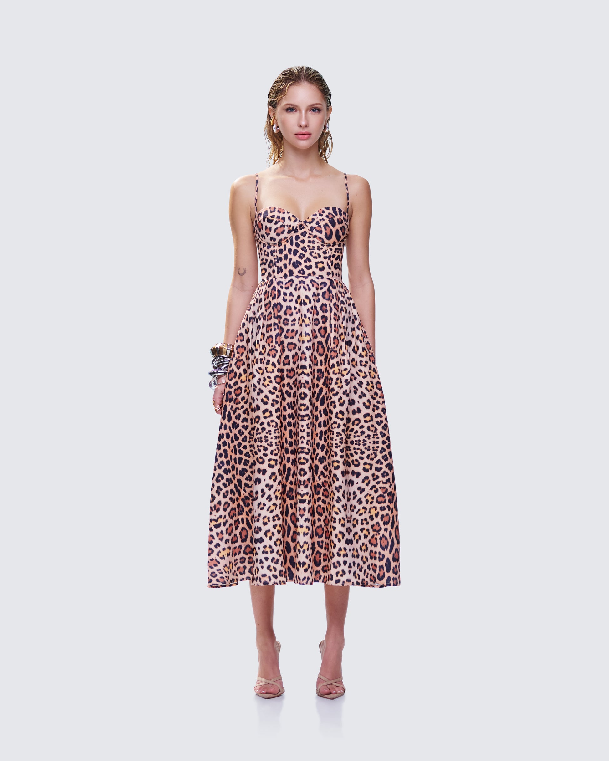 Leopard Print Midi Dress - Sweetheart Bustier A-Line FINESSE Leopard Print Midi Dress - Sweetheart Bustier A-Line FINESSE