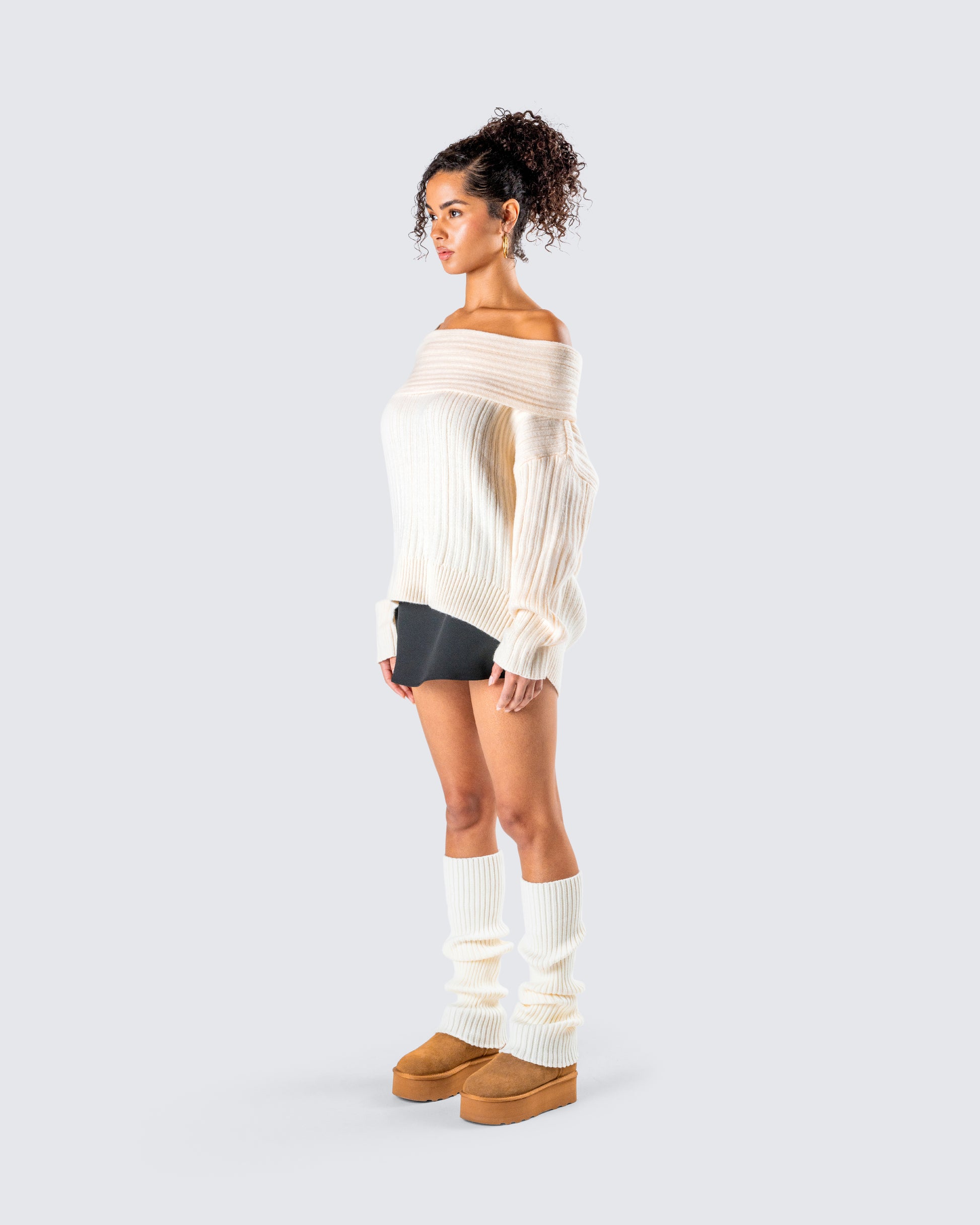 Pollie White Ribbed Leg Warmer