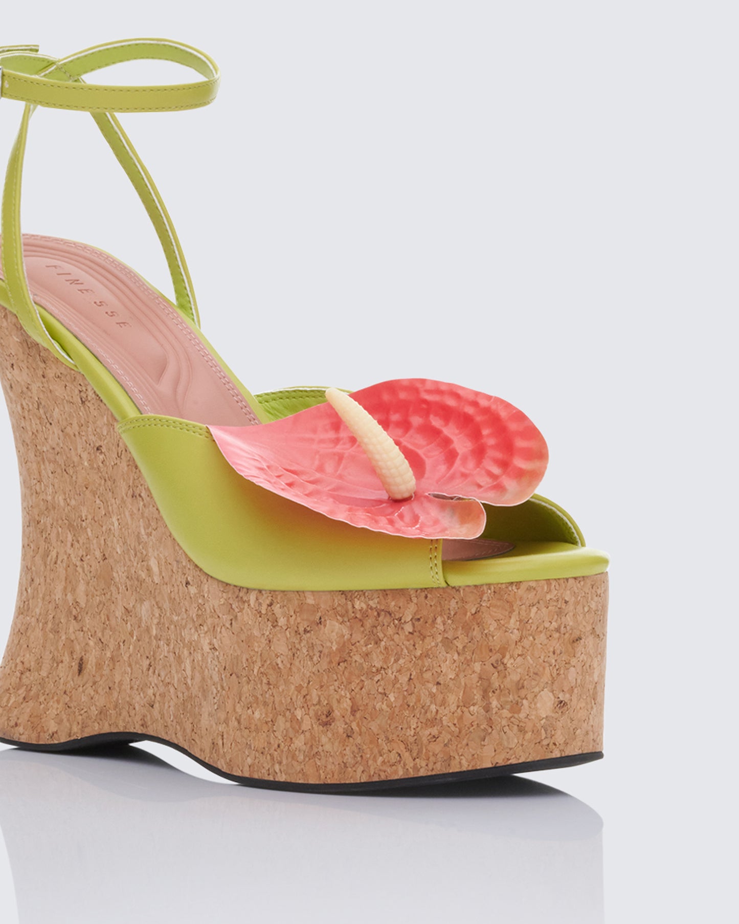 Rima Lime Tropical Cork Wedges - close up detail