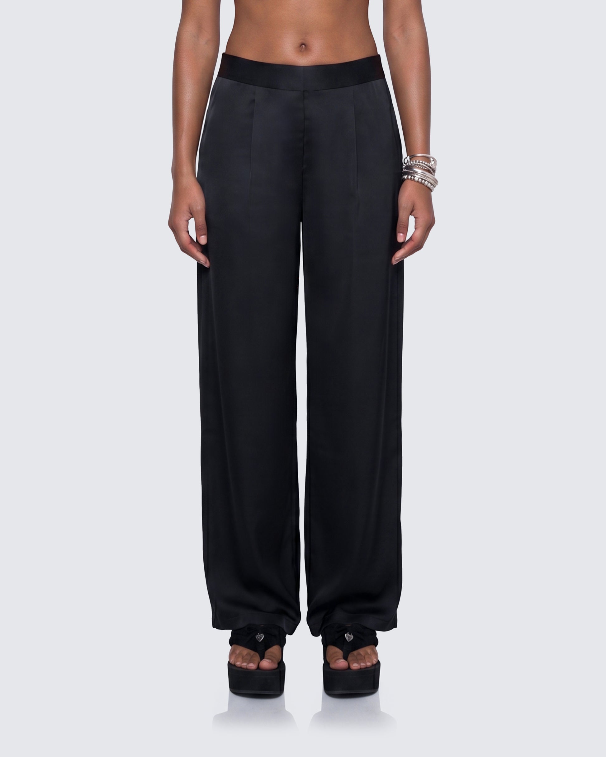 Suzanna Black Satin Wide Leg Trouser model front