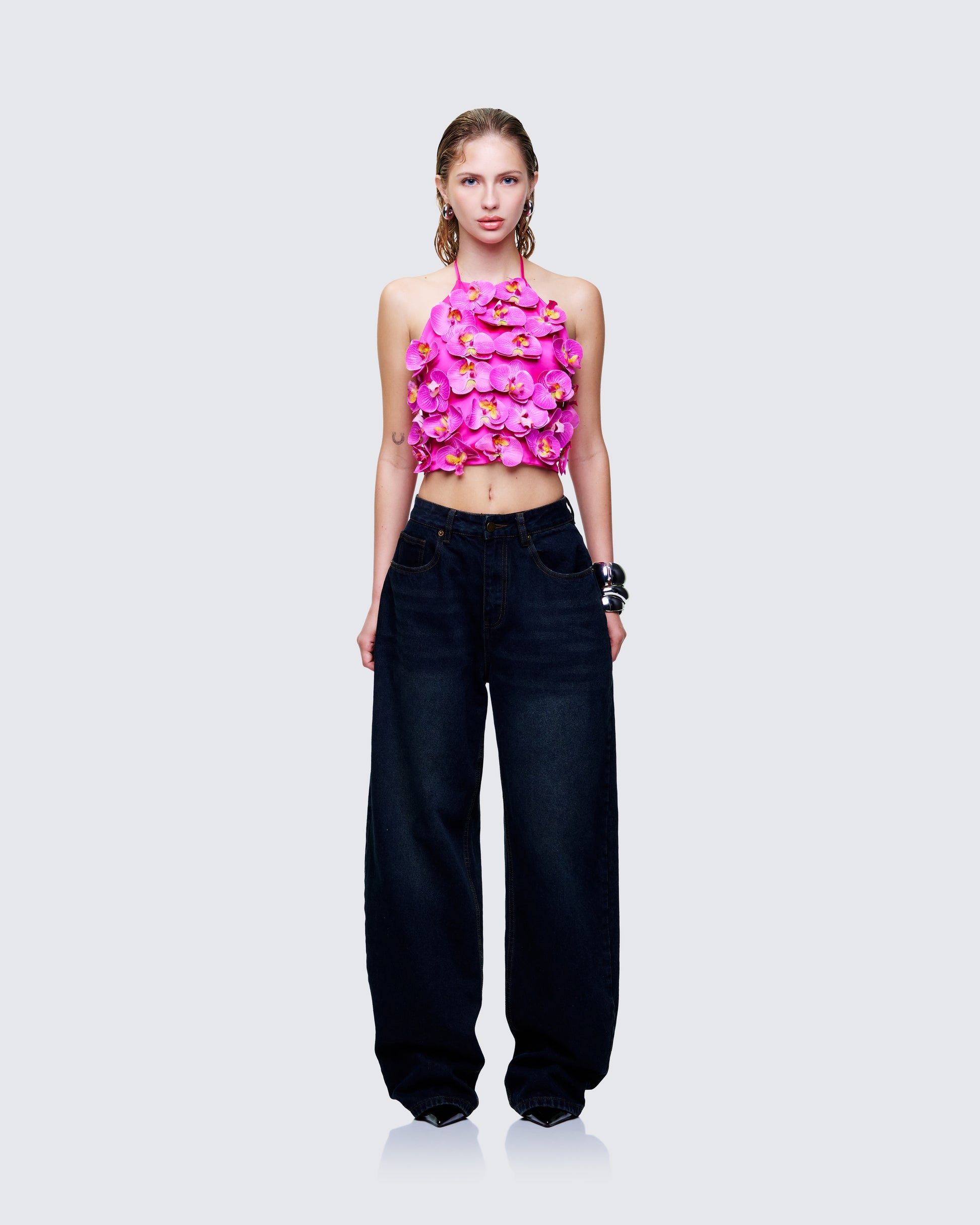 Synnia Baggy Set model front