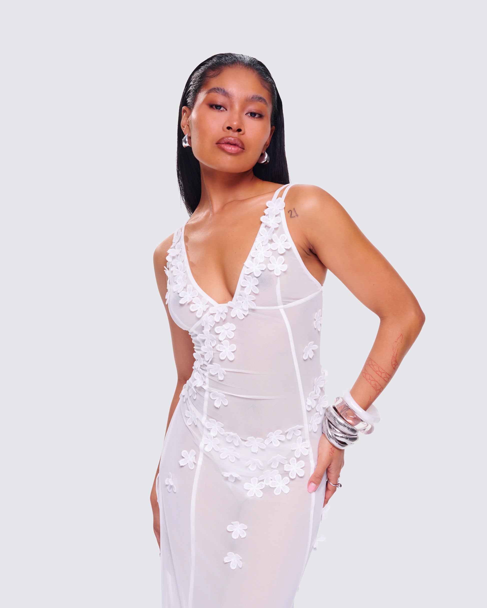 White Floral Mesh Maxi Dress - Deep V Wedding Guest FINESSE White Floral Mesh Maxi Dress - Deep V Wedding Guest FINESSE