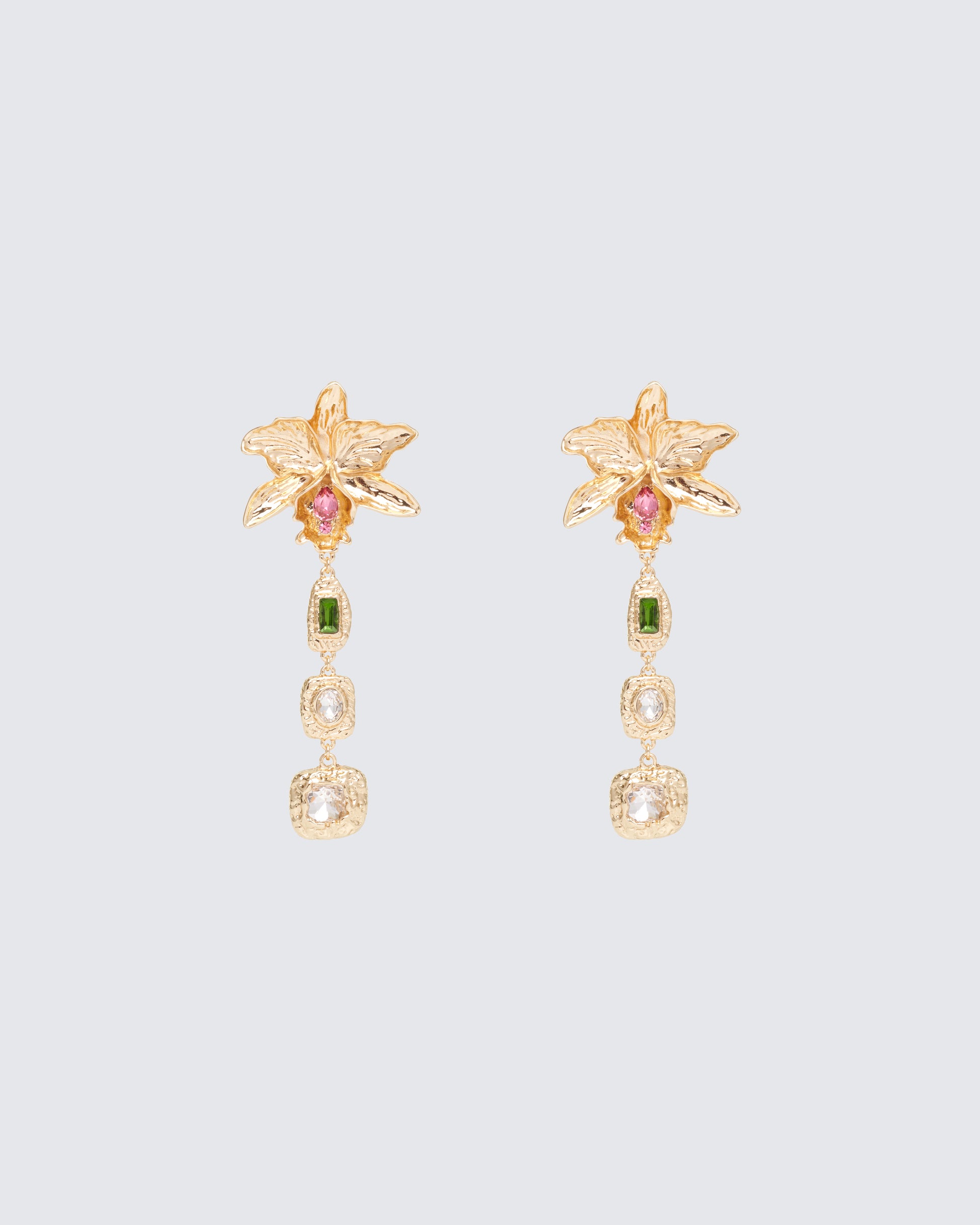 Gold earrings – FINESSE