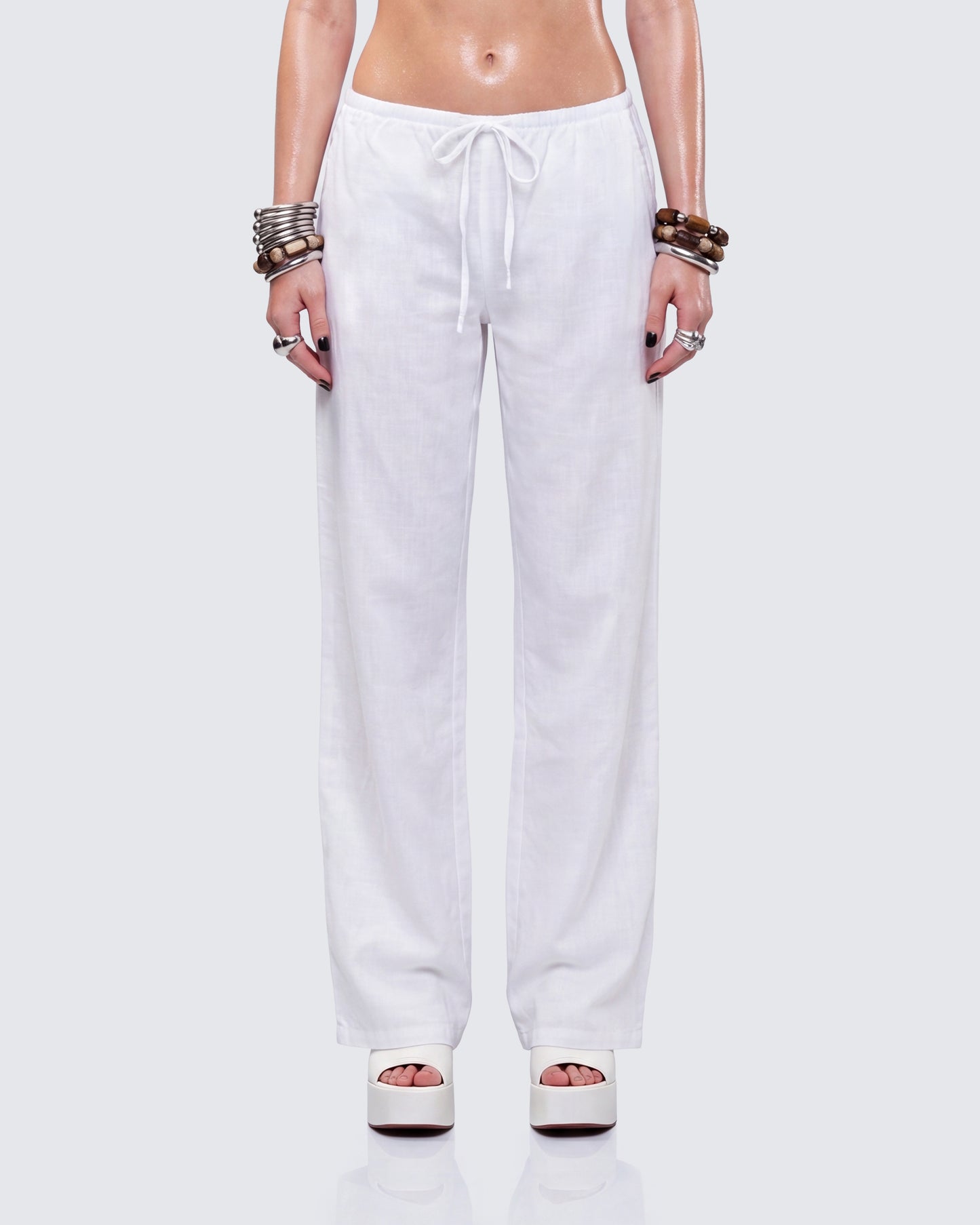 Yuma White Linen Drawstring Pants model front