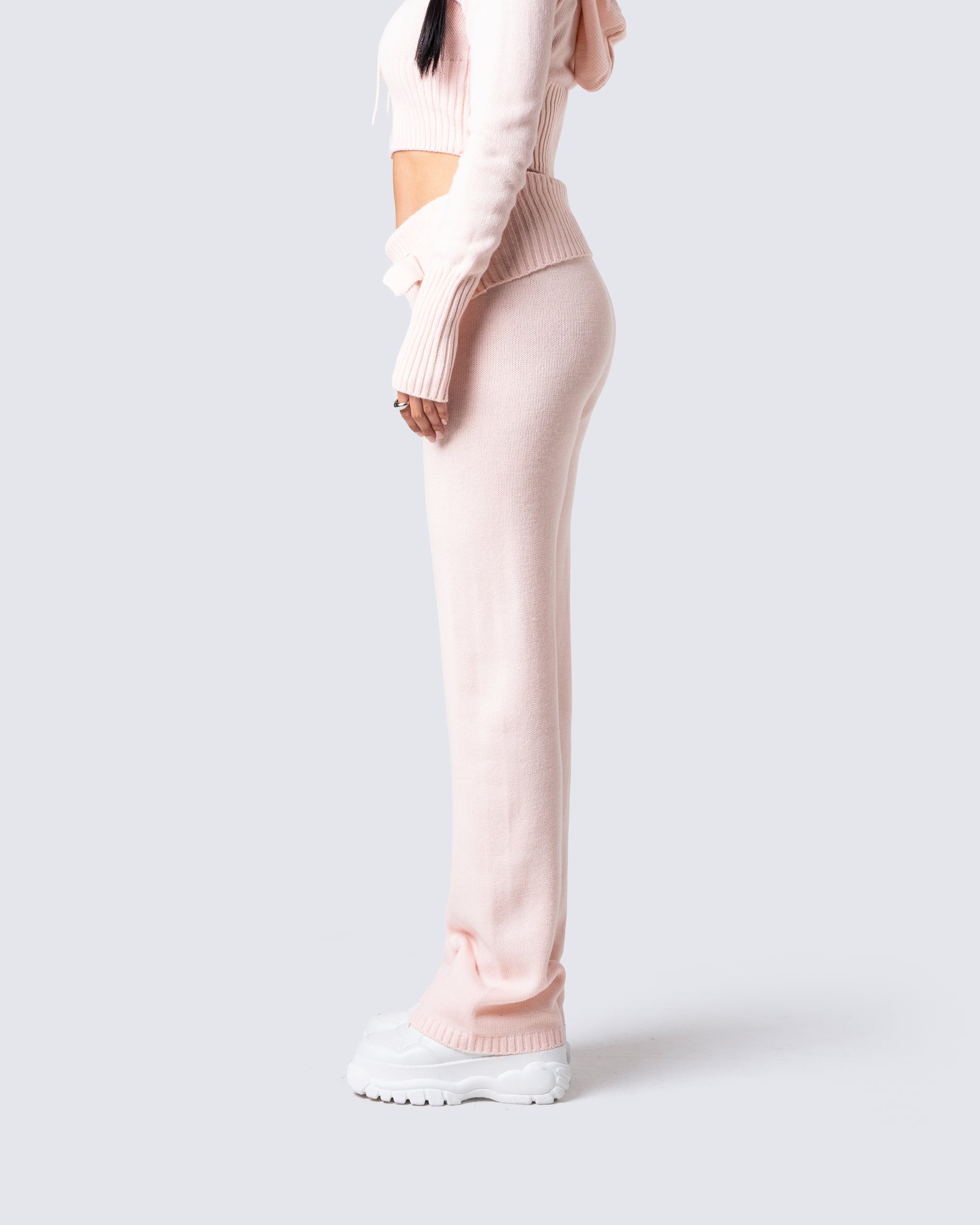 Sports knit pants - Pink  Sports pants women, Calvin klein, Knit