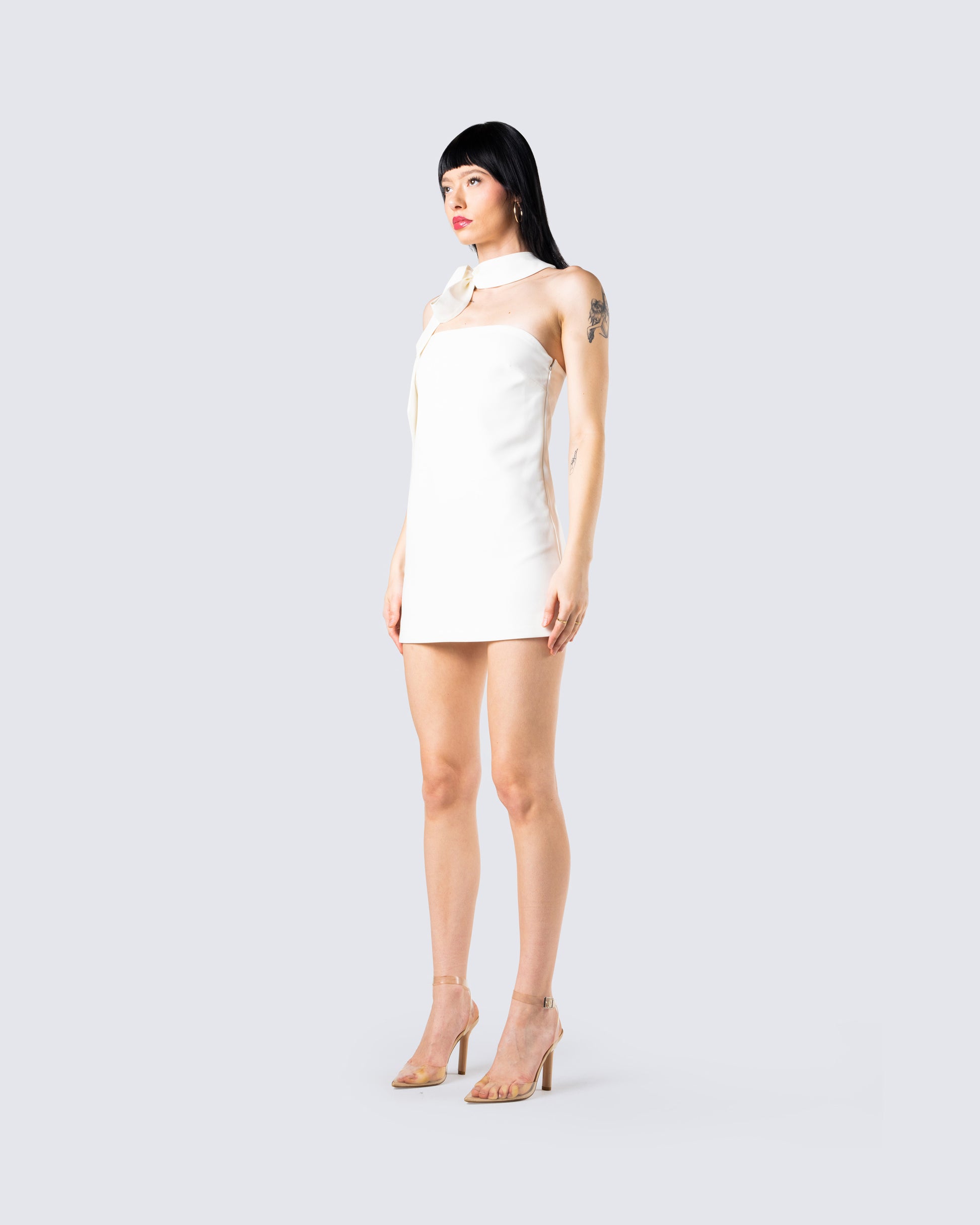 Suzette White Lace Mini Dress – FINESSE